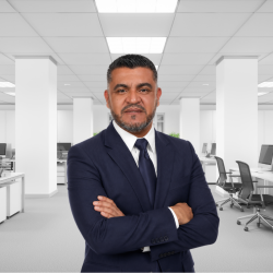 agente-inmobiliario-alfonso-lotes-premium-cd-ciudad-maderas-bienes-raices-asesor-inmobiliario.webp